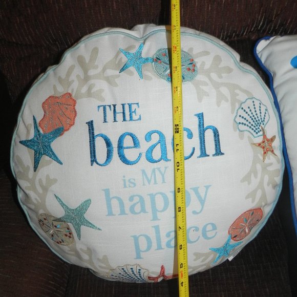 Seashells Beach "The Beach is my Happy Place " Quote Pillow Round NWT - Picture 5 of 13